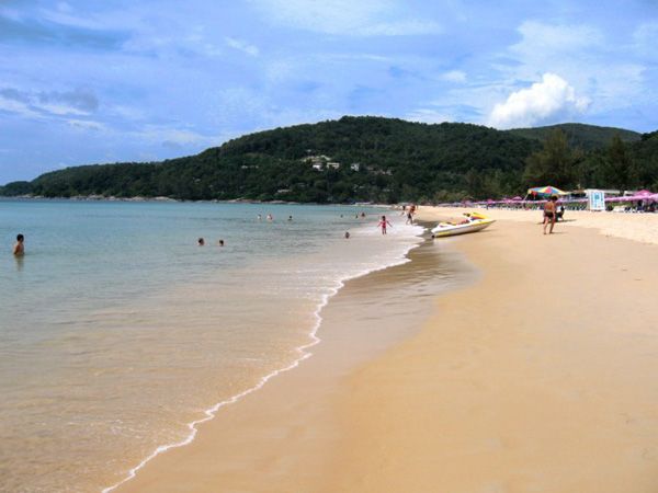 Пхукет пляж Карон — лучший пляж острова. Таиланд